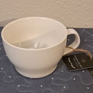 Bell & Curfew Woodland squirrel mug NWT